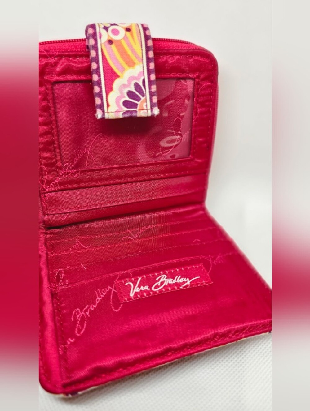 VERA BRADLEY ZIP AROUND WALLET IN RASPBERRY FIZZ - Picture 2 of 3